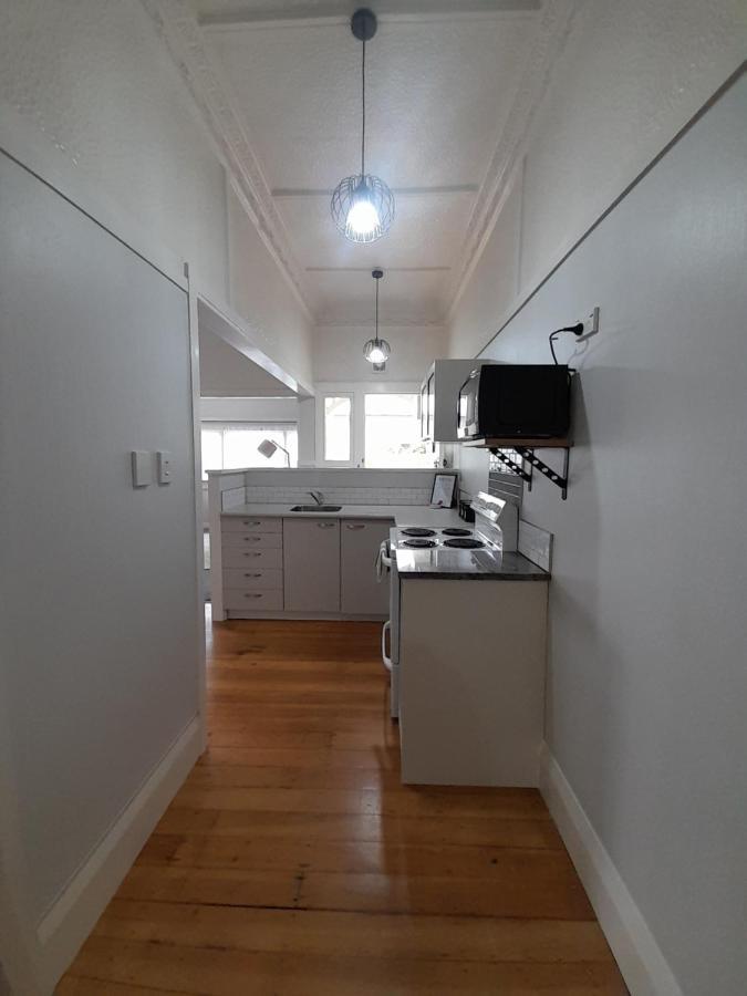 Character 1-Bedroom Unit มาสเตอร์ตัน ภายนอก รูปภาพ