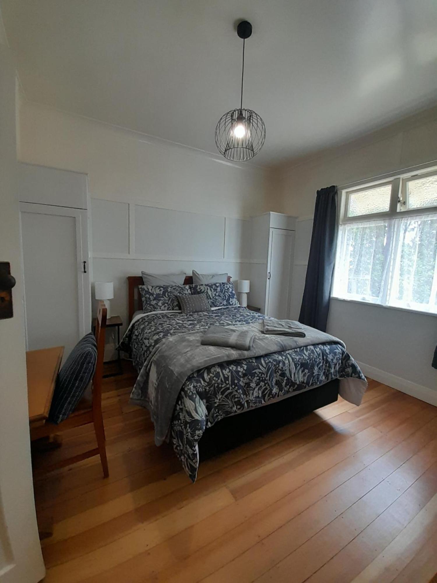 Character 1-Bedroom Unit มาสเตอร์ตัน ภายนอก รูปภาพ
